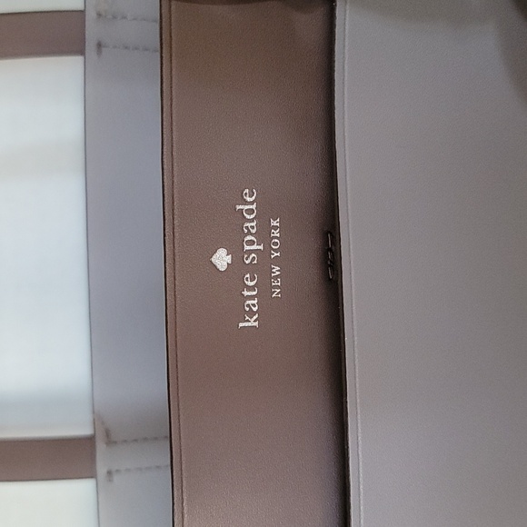 Kate Spade New York Magnolia Street medium double pocket tote - Picture 2 of 16